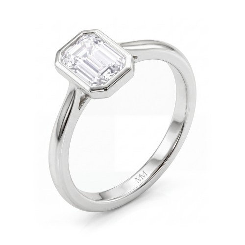 Esme - Moissanit-Solitärring Emerald Cut in Zargenfassung