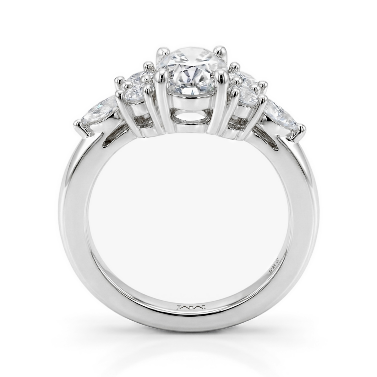 Lustrina - Ovaler Moissanite Ring mit Strahlenden Akzenten