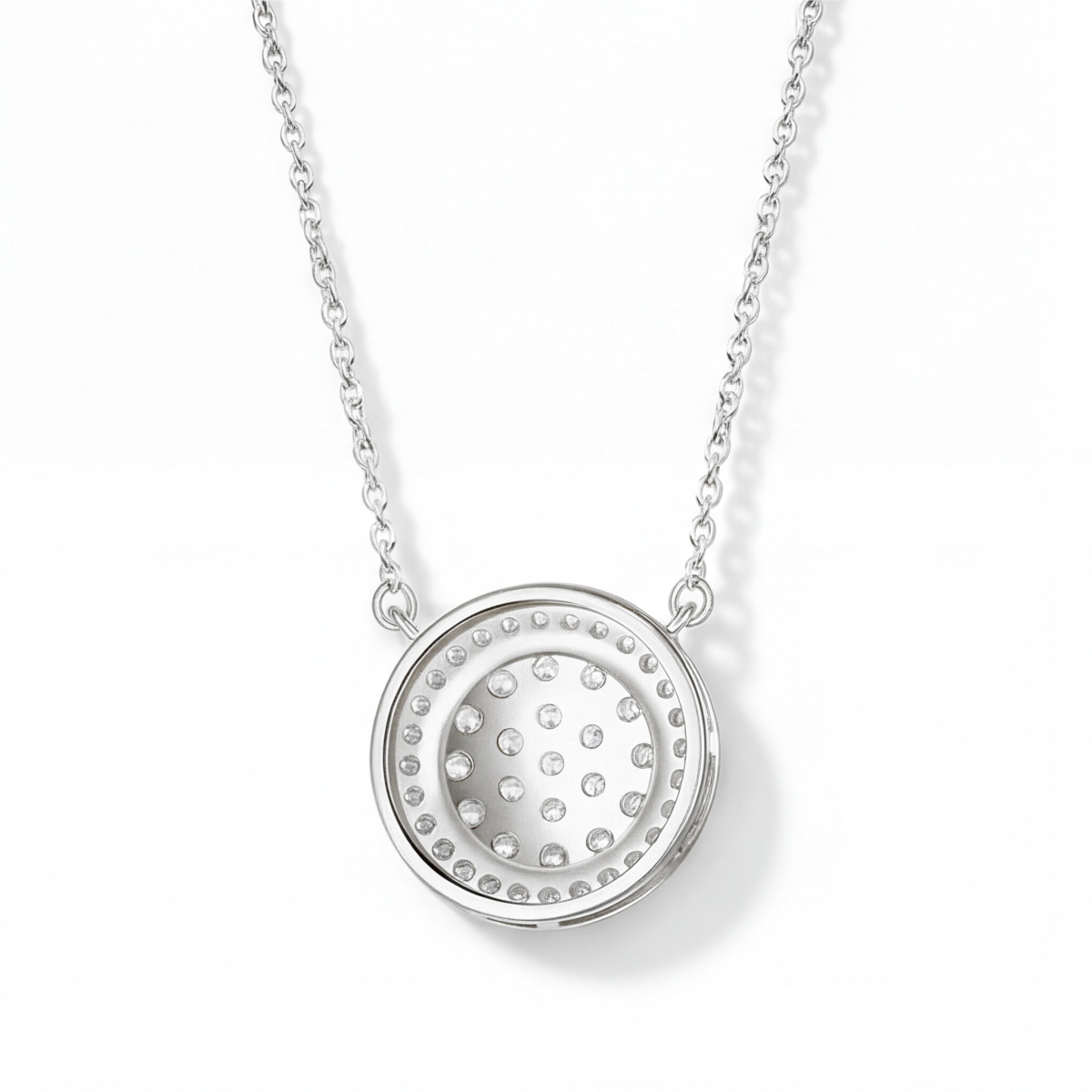 Brillante - Runder Moissanit-Cluster-Anhänger mit Pavé-Halo