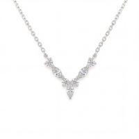 Adelina - Elegante Moissanit-Halskette mit Marquise-Schliff Akzenten 