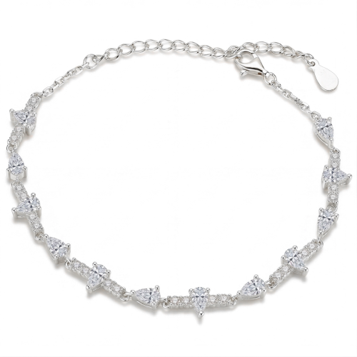 Perlette - Elegantes, symmetrisches Moissanit-Armband Tropfen