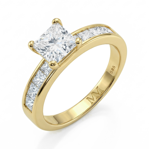 Clarity - Moissanit-Verlobungsring Princess Cut mit Seitensteinen in Kanalfassung