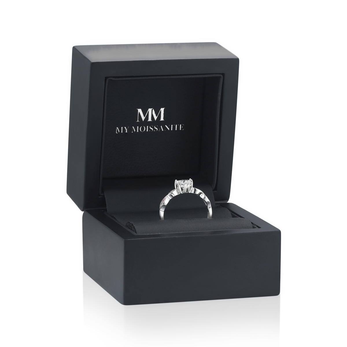 Affection - Herz Schliff Moissanit Verlobungsring mit Gedrehtem Band