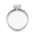 Serena - Moissanit-Ring mit doppeltem Pavé-Seitensteinen