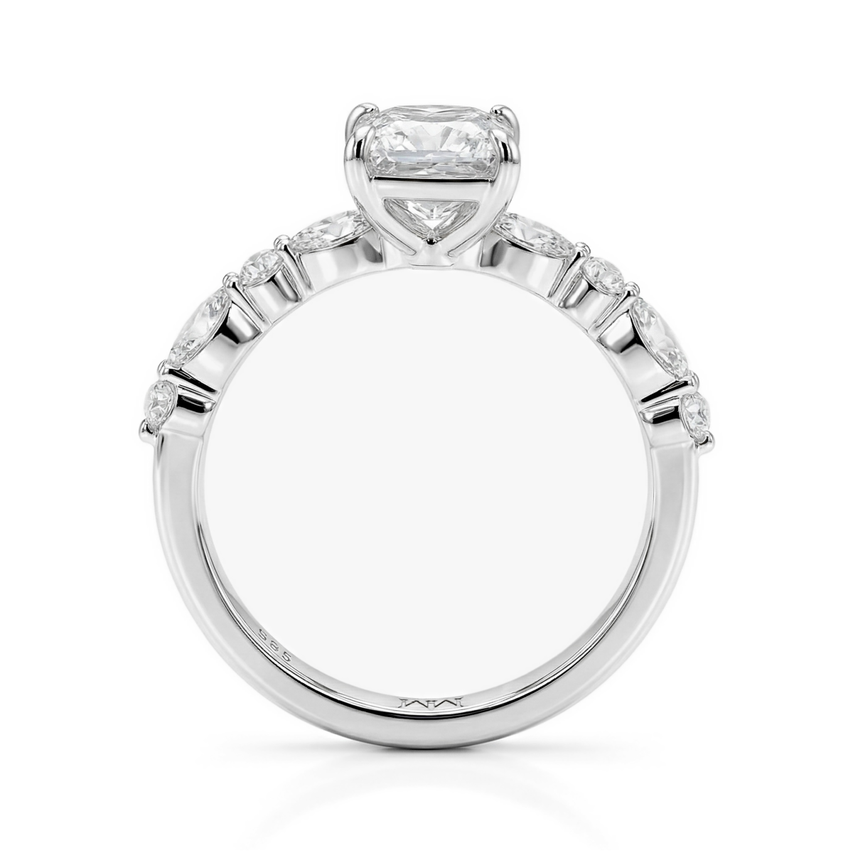 Ava - Princess-Schliff Moissanit Ring