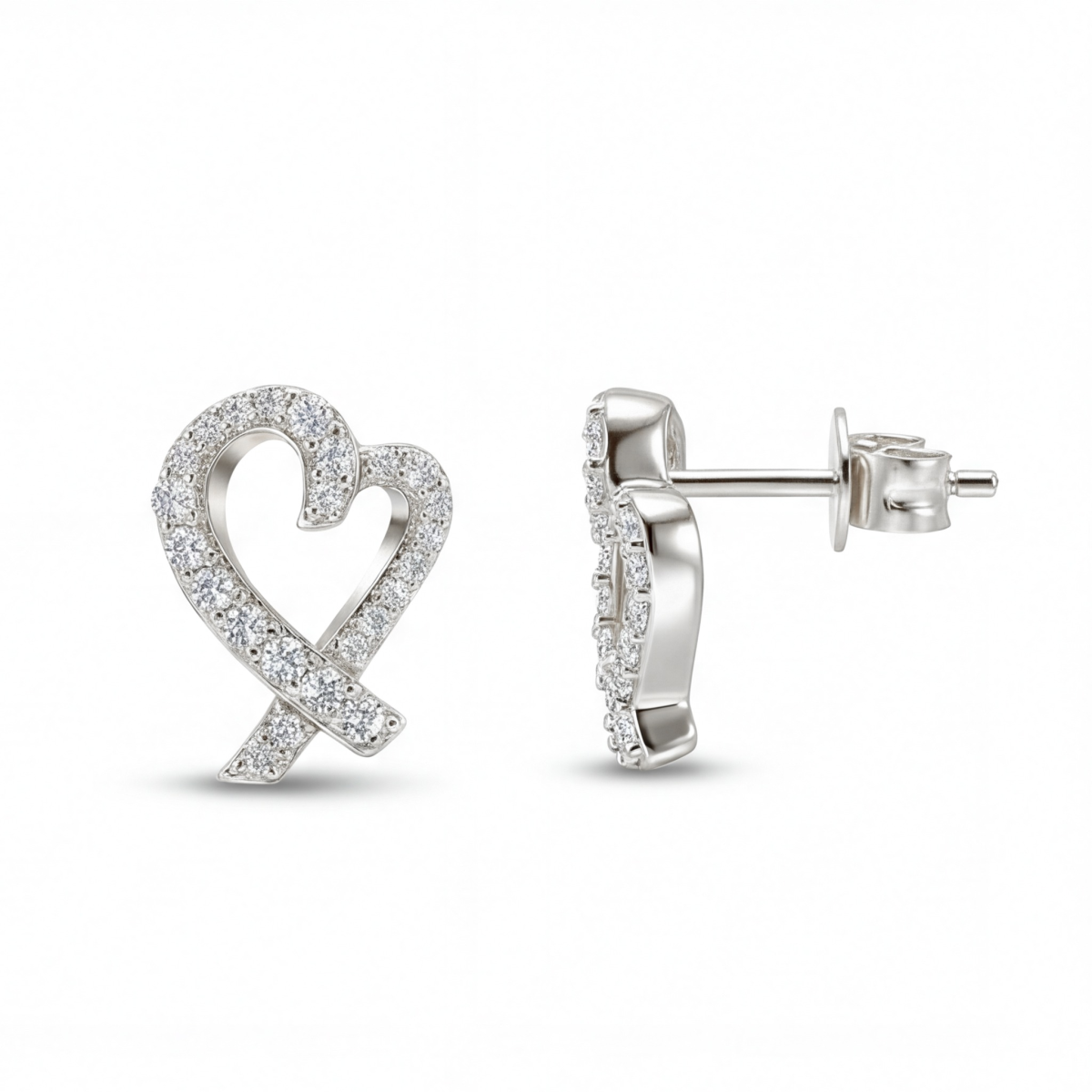 Heart Strings - Moissanit-Ohrstecker in Pavé-Fassung