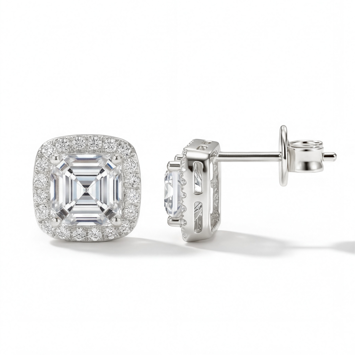 Tetrona - Asscher-Schliff Moissanit Ohrstecker im Halo-Design
