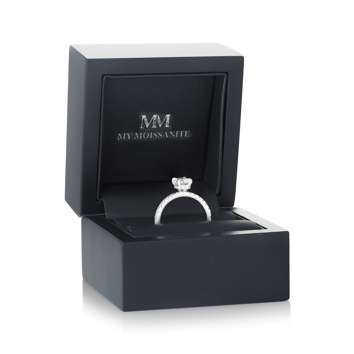 Astra - Moissanit-Ring mit Pavé-Seitensteinen und verstecktem Halo