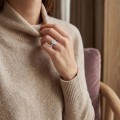 Poirine - Tropfen Geschliffener Moissanit Ring mit Hidden Halo und Pavé Akzentsteinen