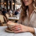 Luminaire - Radiant Cut Moissanit Ring Mit Marquise Seitensteinen Und Hidden Halo