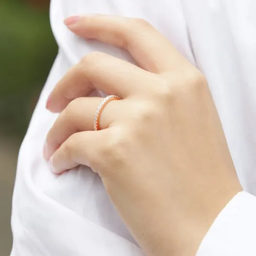 Starlet - Eternity Ring mit Moissanit - lifestyle