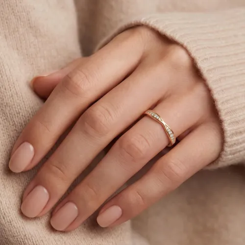 Aria - Gebogene Moissanit-Eternity-Ring Mit Pavé-Fassung - lifestyle
