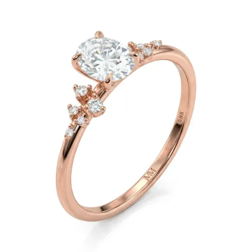 Ovaline - Ovalschliff Moissanit Ring mit minimalistischen Nebensteinen