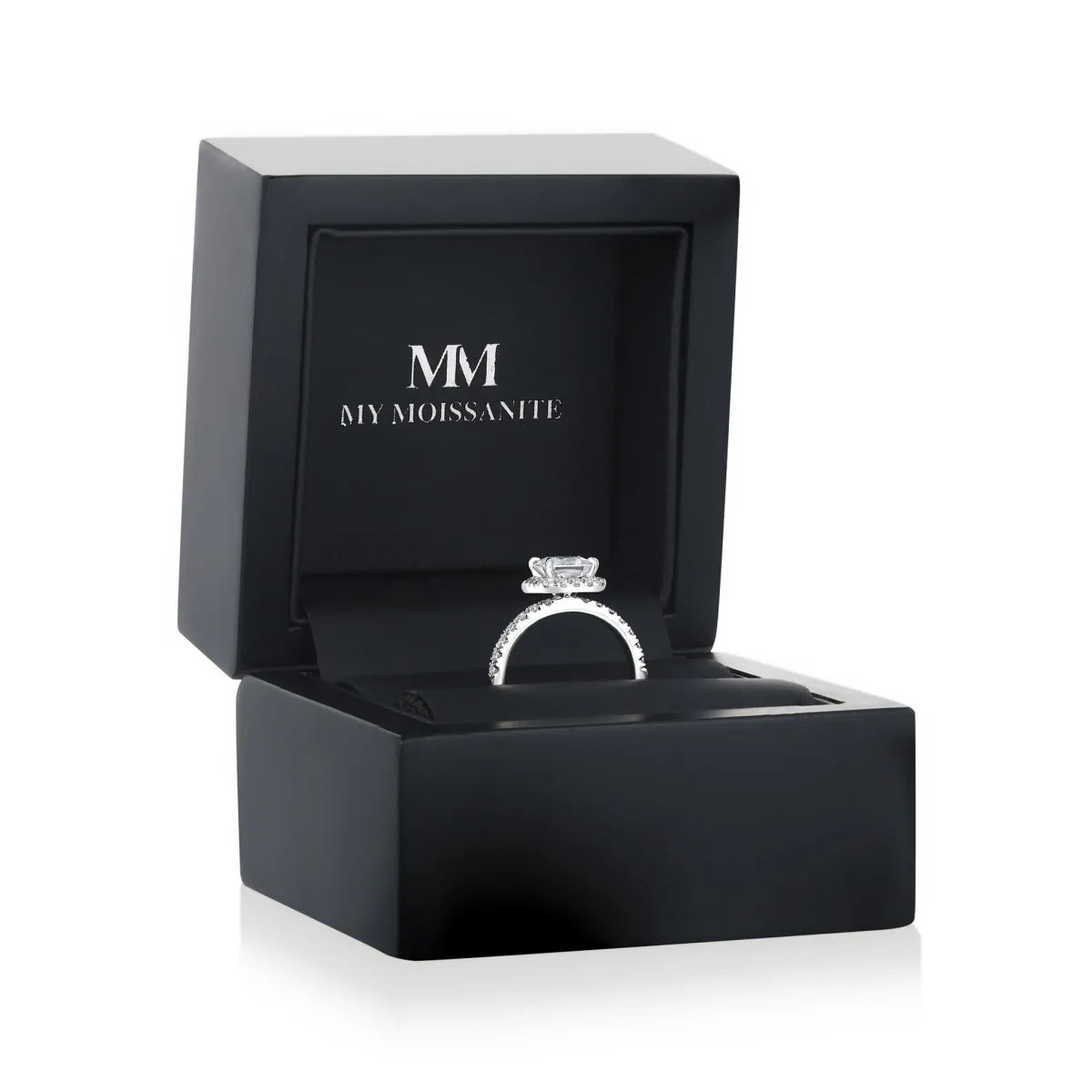 Regalia - Prinzess Moissanit Halo Ring mit Pave Band