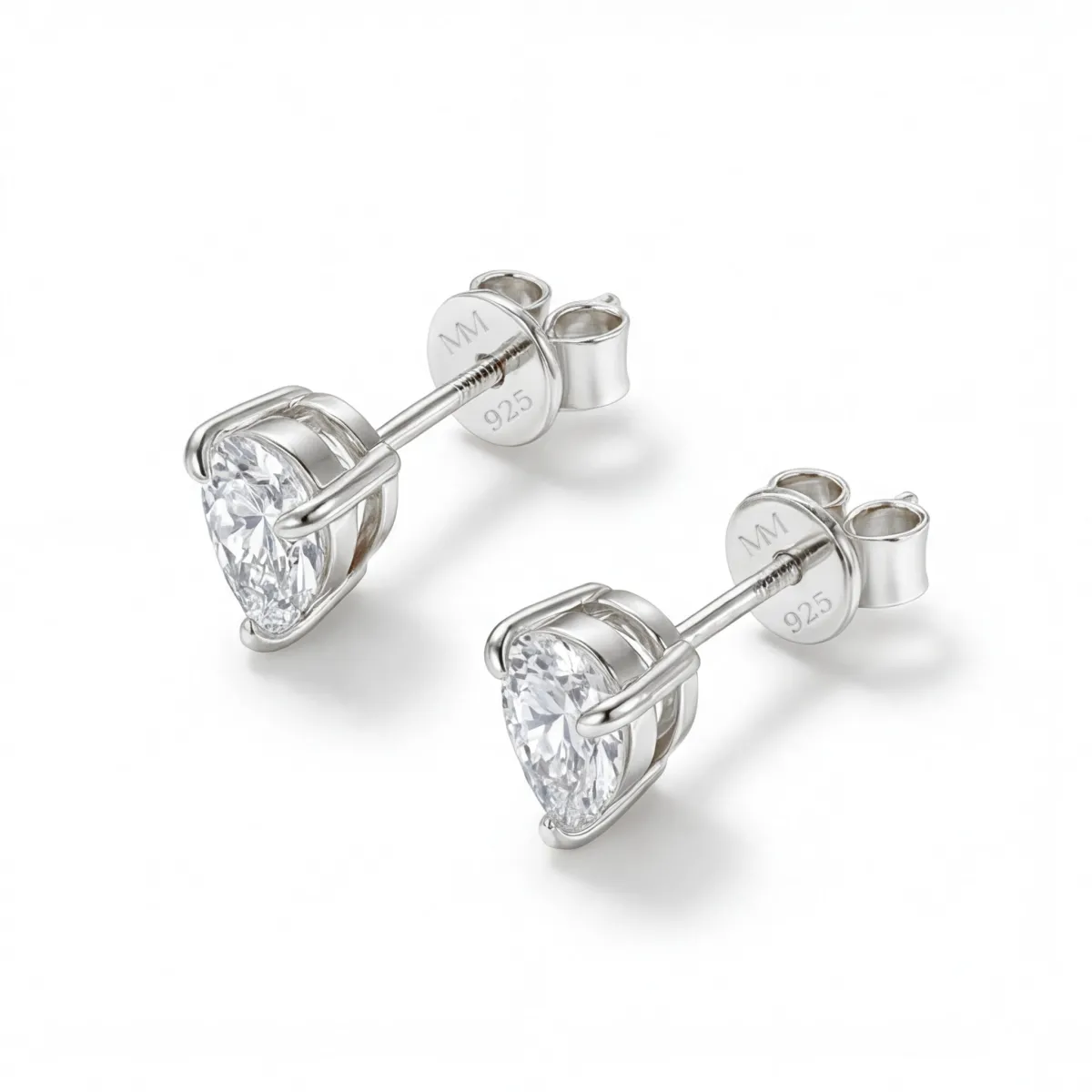 Droplet - Tropfen-Schliff Moissanit Ohrstecker