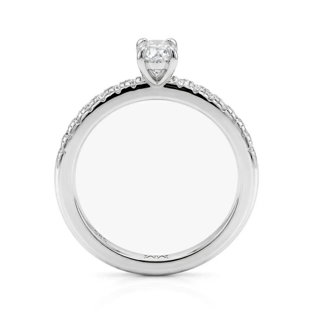 Nina - Ovalschliff Moissanit Ring mit Pavé-Seitensteinen