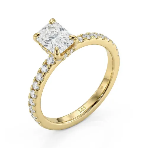 Astra - Radiant-Schliff Moissanit Ring mit Pavé-Seitensteinen & Versteckter Halo